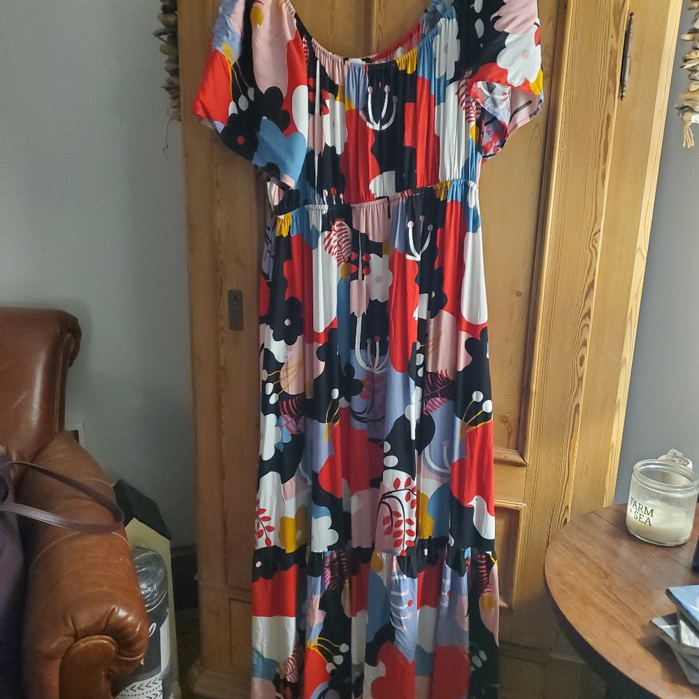 Chic Soul Multicolor Abstract Maxi Dress